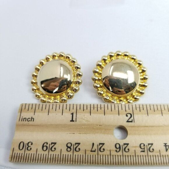 Vintage Sarah Coventry Round Dome Clip On Earrings, Gold Tone Retro 80s Style - Picture 5 of 7